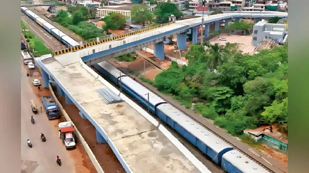 Bhopal’s ₹18 Cr Aishbagh ROB sparks outcry over dangerous 90° turn design